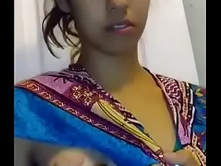 Indian Chick - Milking The brush Boobs